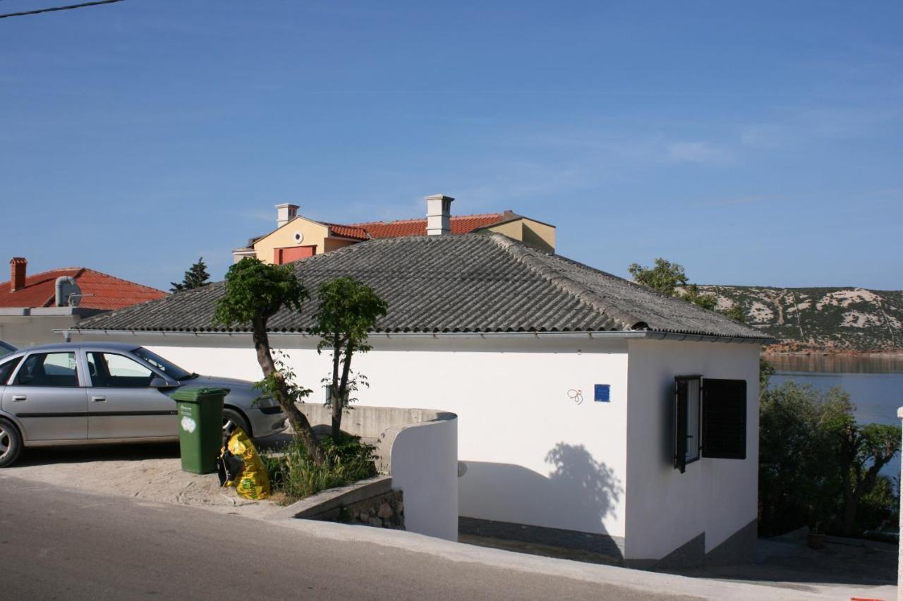 Apartment Stara Novalja 6301B Bagian luar foto