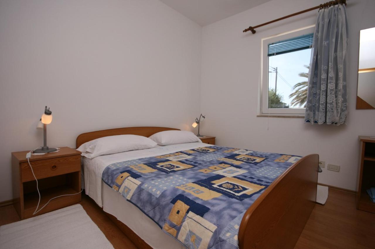 Apartment Stara Novalja 6301B Bagian luar foto