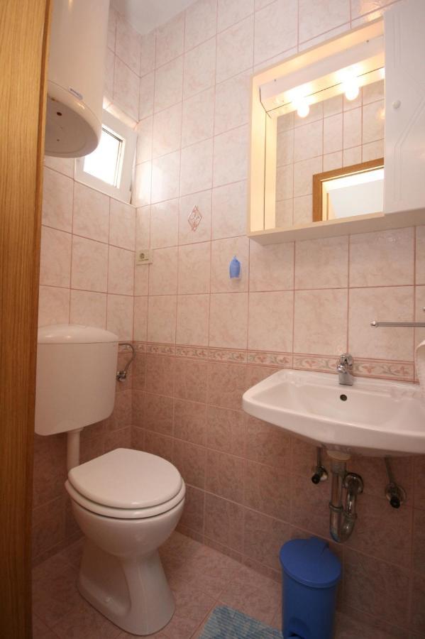 Apartment Stara Novalja 6301B Bagian luar foto